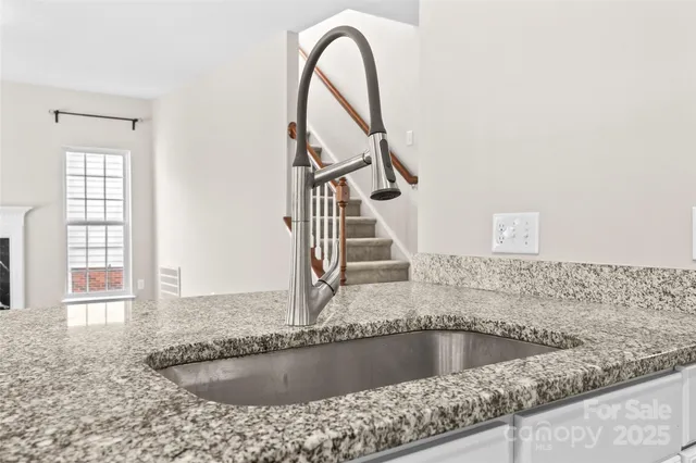 $500,000 | 6631 Harburn Forest Drive, Charlotte, NC 28269