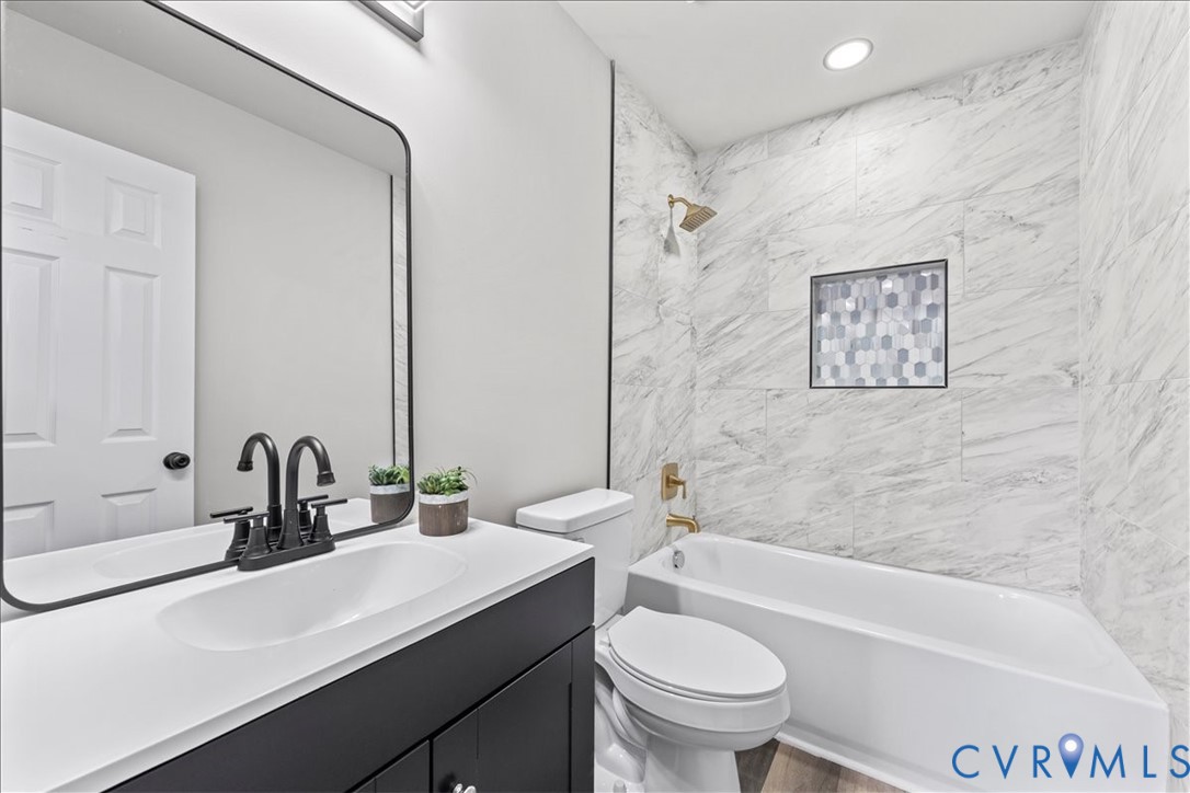 1348 Rome Street Petersburg, VA 23803 - Photo 21 of 45 Bathroom featuring shower / washtub combination, v