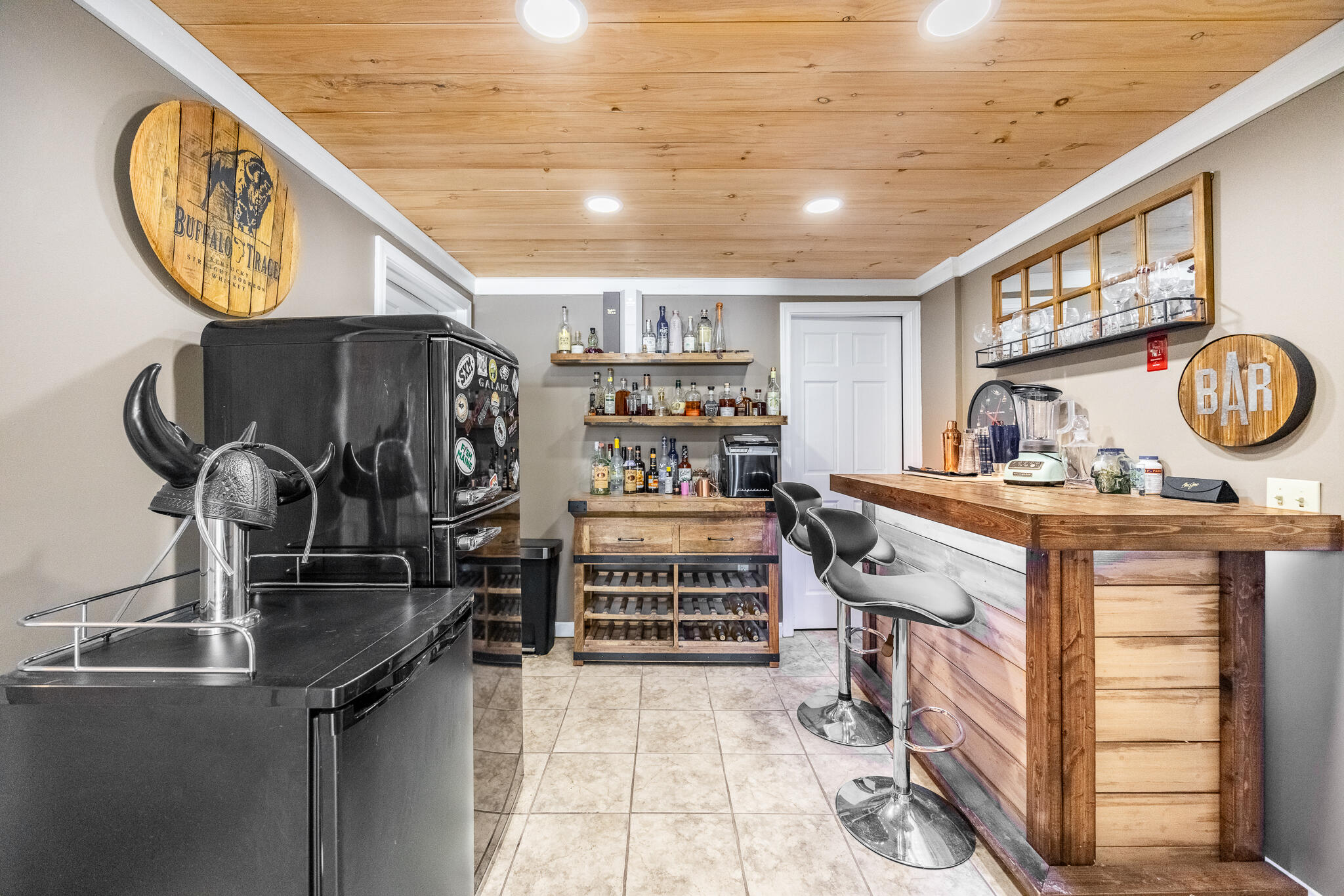 91 Mulberry Road Dedham, ME 04429 - Photo 30 of 46 Basement Bar