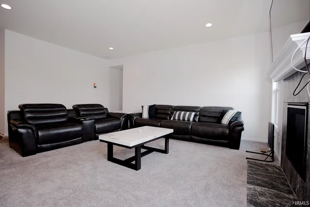 $350,000 | 13710 Copper Strike Pass, Fort Wayne, IN 46845