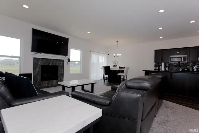 $350,000 | 13710 Copper Strike Pass, Fort Wayne, IN 46845