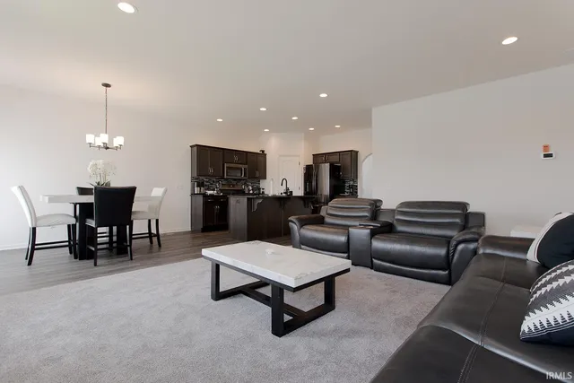 $350,000 | 13710 Copper Strike Pass, Fort Wayne, IN 46845