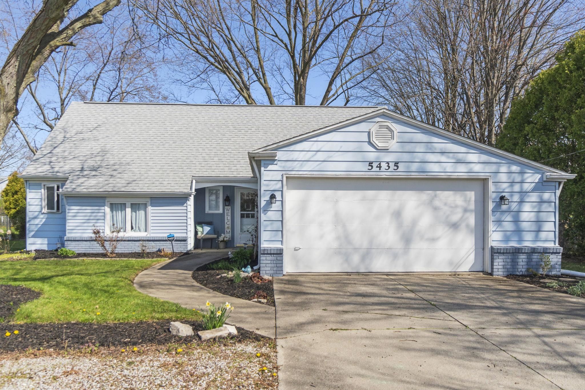 5435 Trier Road Fort Wayne, IN 46815 - Photo 2 of 33 Gallery Image 2