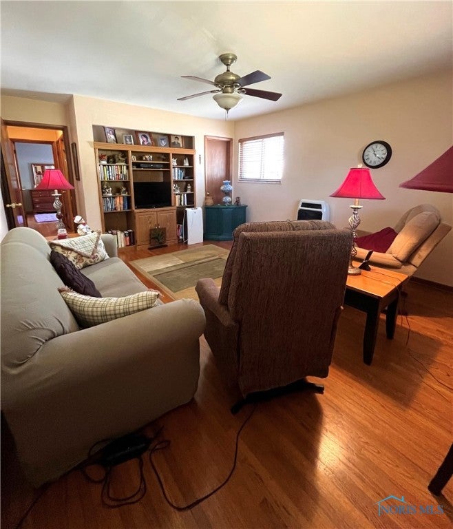 13300 Five Point Road Perrysburg, OH 43551 - Photo 21 of 32 SPACIOUS!