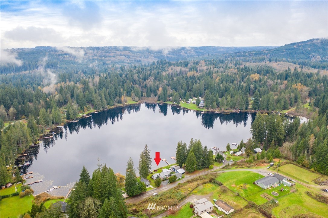 8716 East Lake Cochran Road Monroe, WA 98272 - Photo 24 of 29 a view of lake with mountain