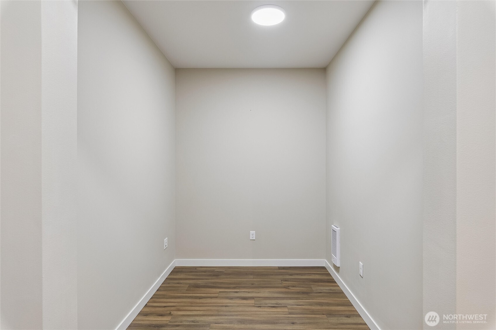 1760 Northwest 56th Street, Unit 310 Seattle, WA 98107 - Photo 25 of 37