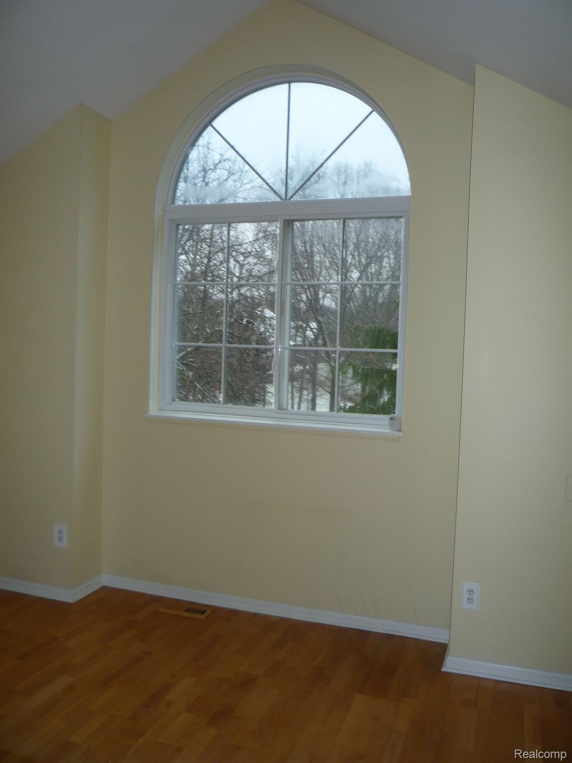 1423 Rillview Court Metamora, MI 48455 - Photo 45 of 62 bedroom # 2 on second level