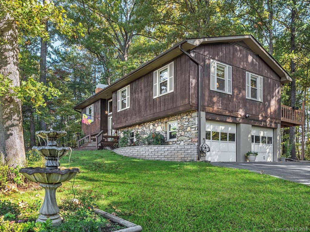 26 Tall Oaks Road Candler, NC 28715 - Photo 2 of 18 Gallery Image 2