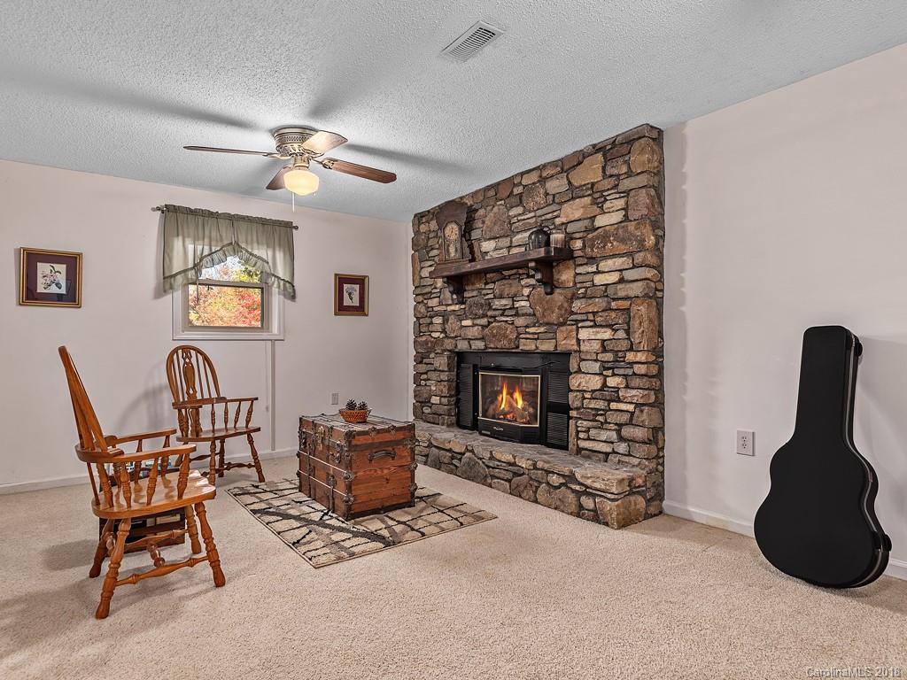 26 Tall Oaks Road Candler, NC 28715 - Photo 12 of 18 Gallery Image 12