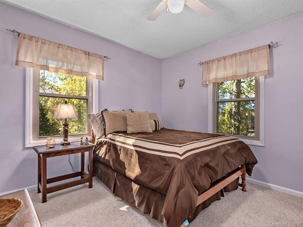 26 Tall Oaks Road Candler, NC 28715 - Photo 8 of 18 Gallery Image 8