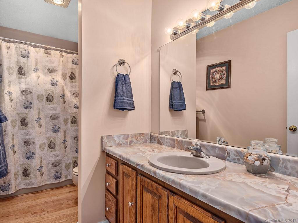 26 Tall Oaks Road Candler, NC 28715 - Photo 9 of 18 Gallery Image 9