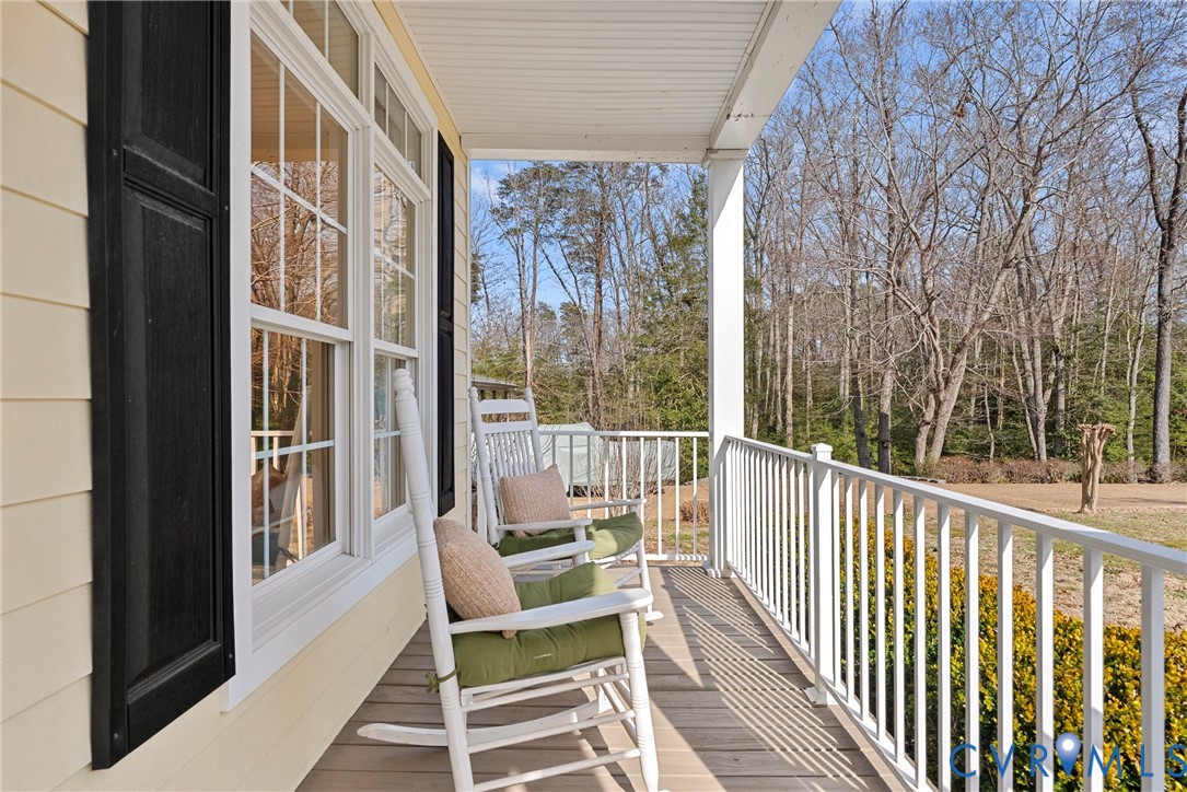 170 Rappa Run Road Topping, VA 23169 - Photo 47 of 60 Front porch