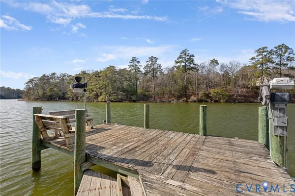 $650,000 | 170 Rappa Run Road, Topping, VA 23169