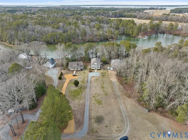 $650,000 | 170 Rappa Run Road, Topping, VA 23169