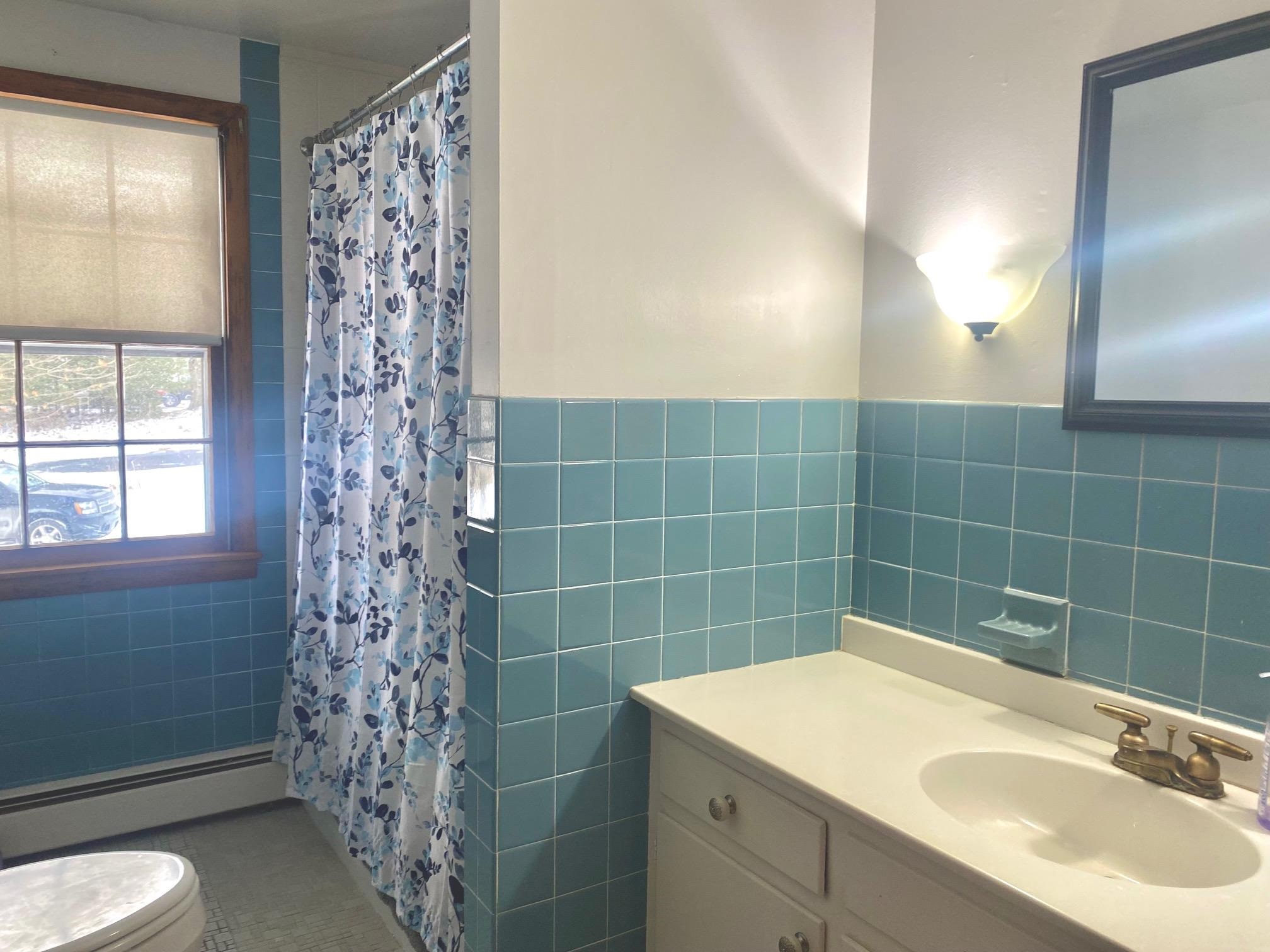 371 Gifford Road Hartford, VT 05001 - Photo 18 of 20 Gallery Image 18