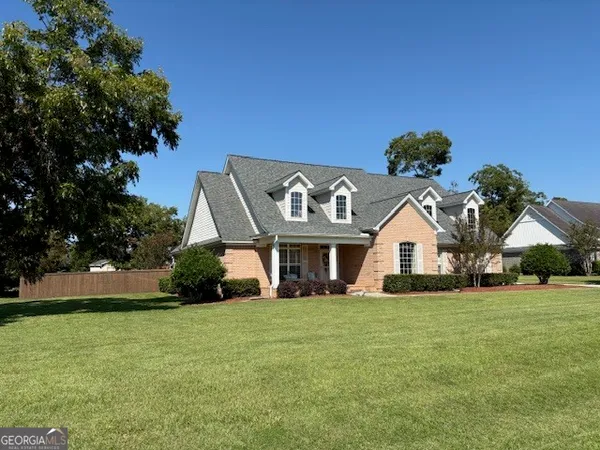 $579,900 | 3804 Orchard Way, Valdosta, GA 31605