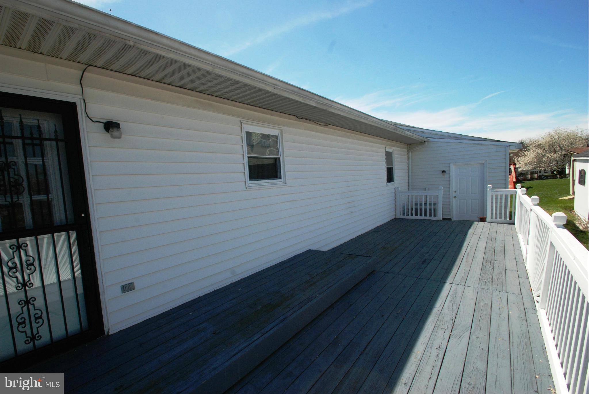 1970 Dominoe Road Annapolis, MD 21401 - Photo 29 of 30 Deck