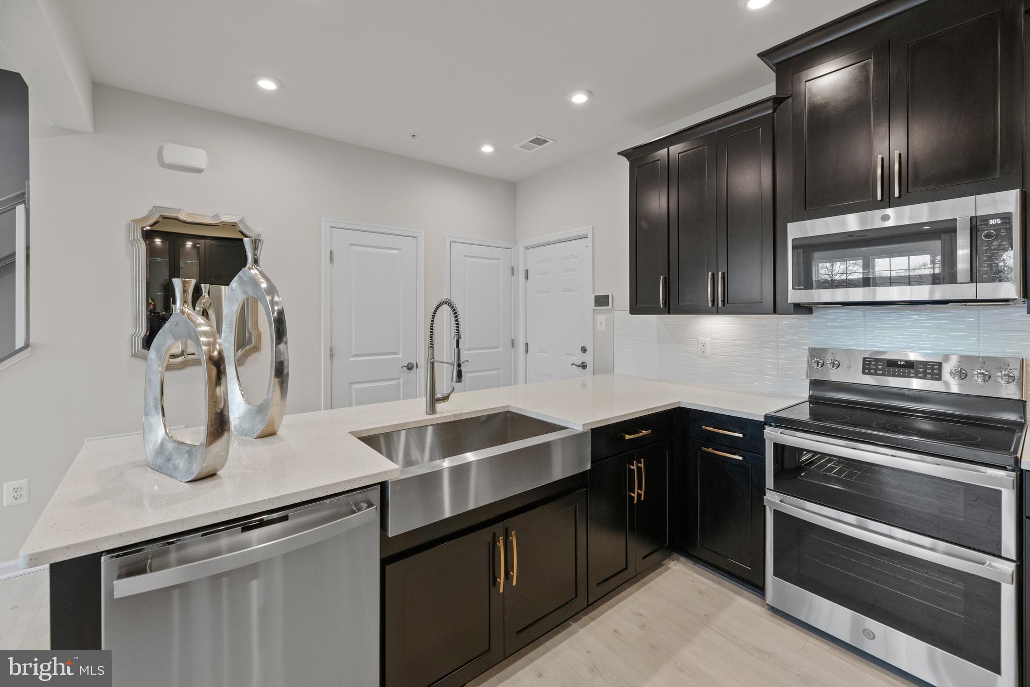 10524 Sally Ride Lane Lanham, MD 20706 - Photo 6 of 33 Gallery Image 6