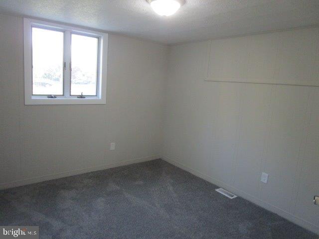 116 Sylvan Terrace Glassboro, NJ 08028 - Photo 5 of 7 an empty room with a window