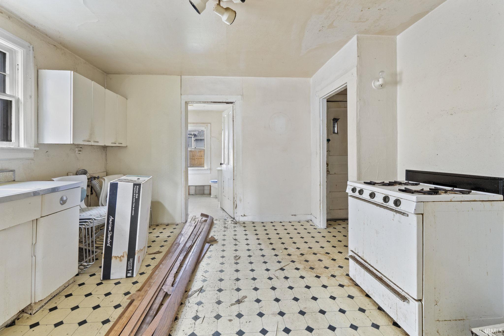 1305 Union Street Fort Wayne, IN 46802 - Photo 17 of 31