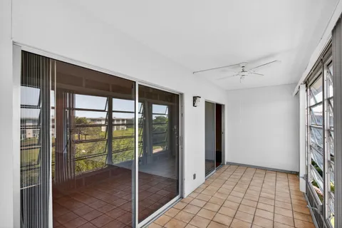 a view of an entryway