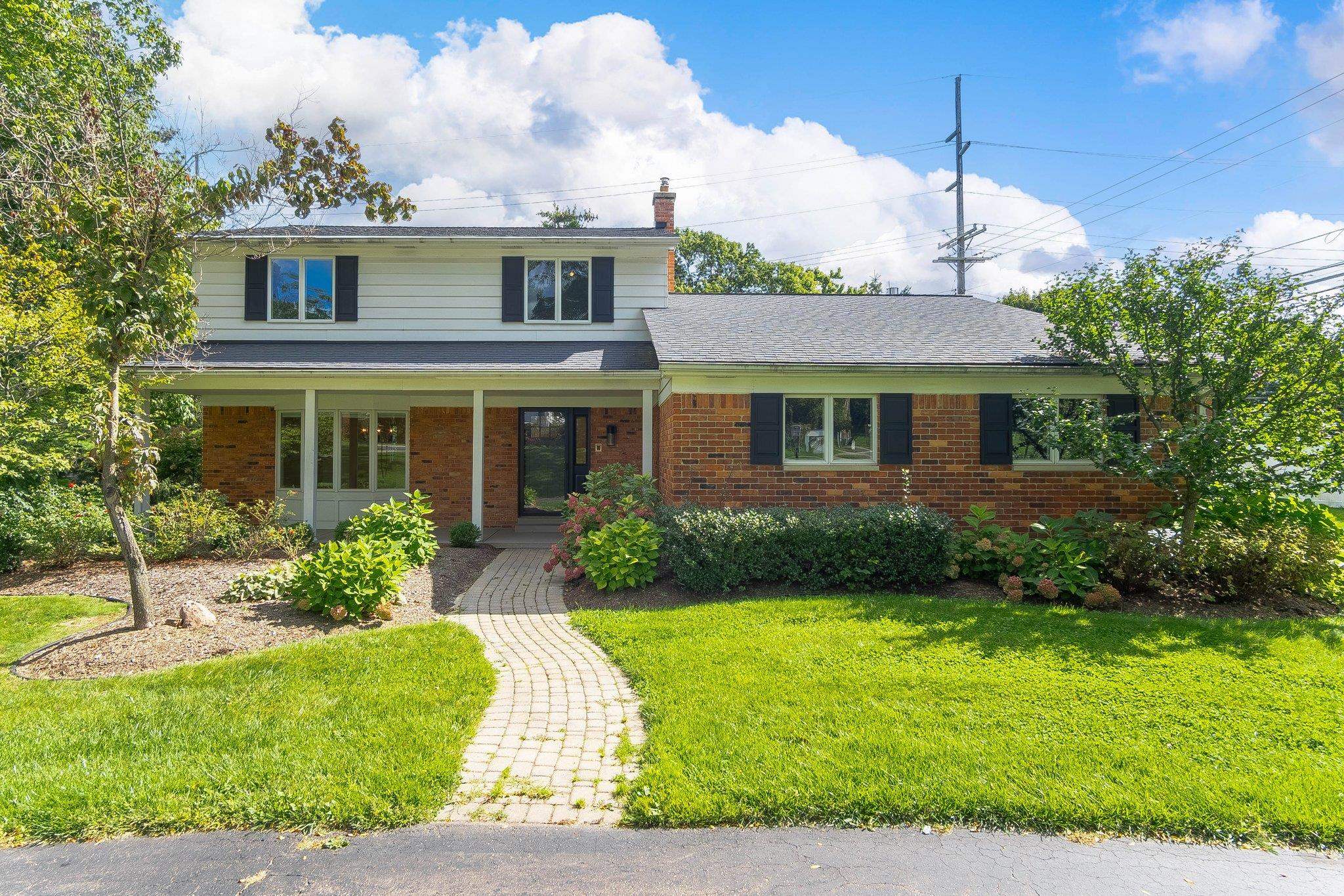 1136 Brewster Road Rochester Hills, MI 48306 - Photo 1 of 45