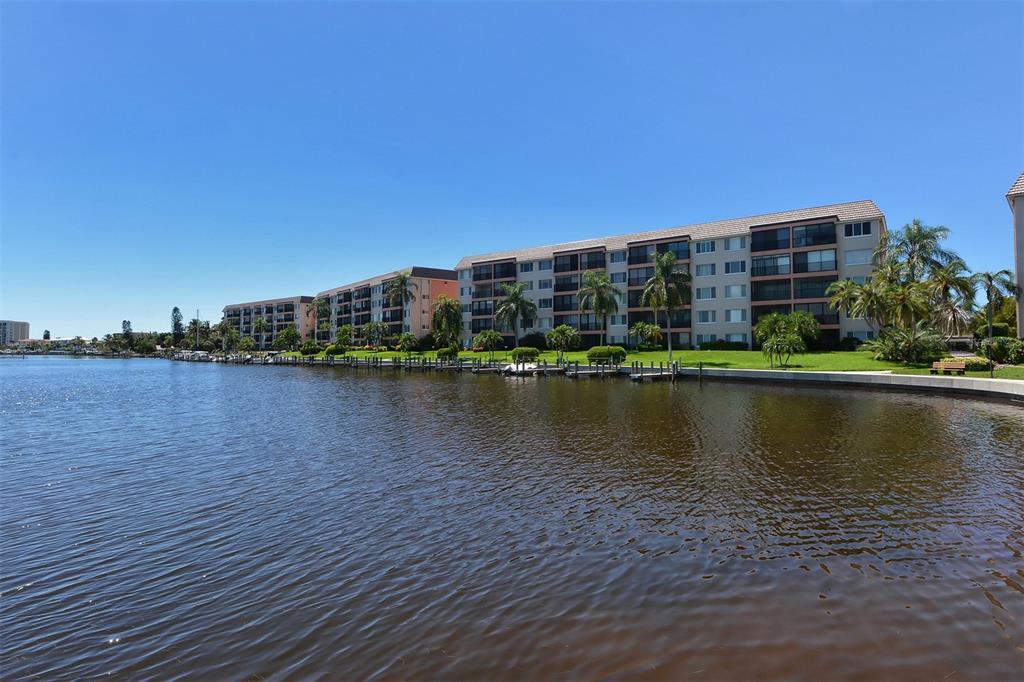 8911 Midnight Pass Road, Unit 410 Sarasota, FL 34242 - Photo 53 of 73