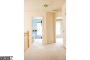 21364 Sawyer Square Ashburn, VA 20147 - Photo 16 of 17 View