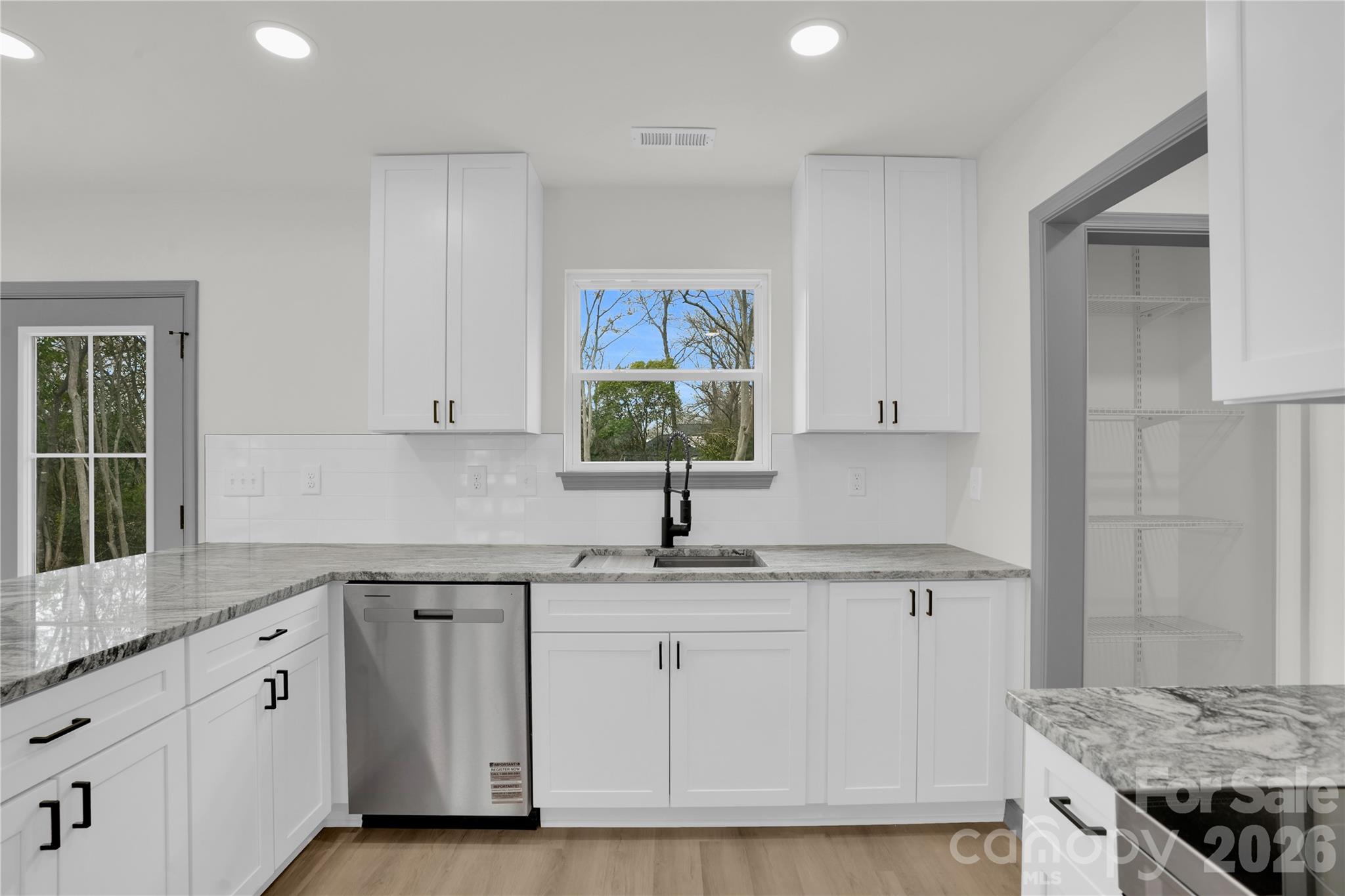 404 East Arch Street Lancaster, SC 29720 - Photo 8 of 40