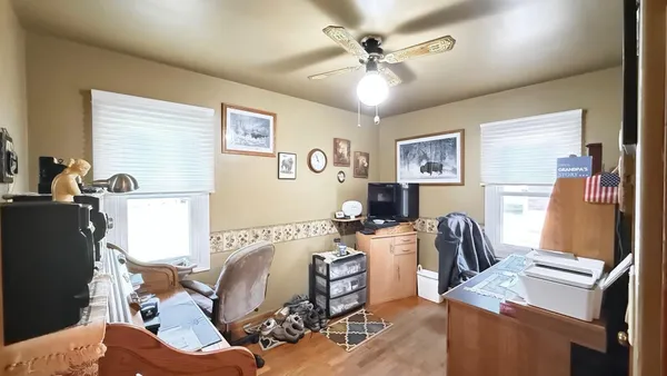 $275,000 | 8412 Greenwood Avenue, Munster, IN 46321