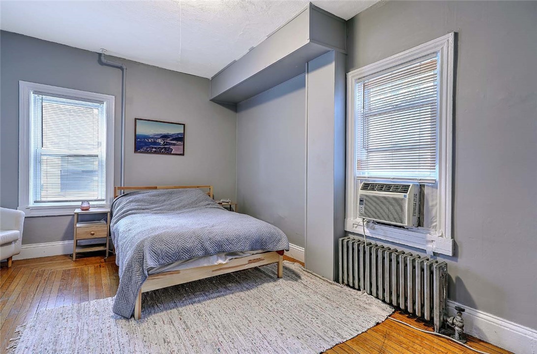 124 Pitman Street Providence, RI 02906 - Photo 12 of 32