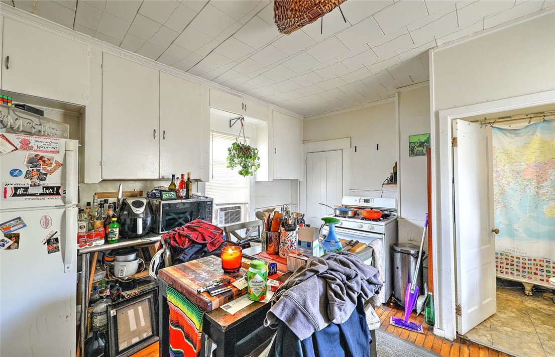 124 Pitman Street Providence, RI 02906 - Photo 21 of 32