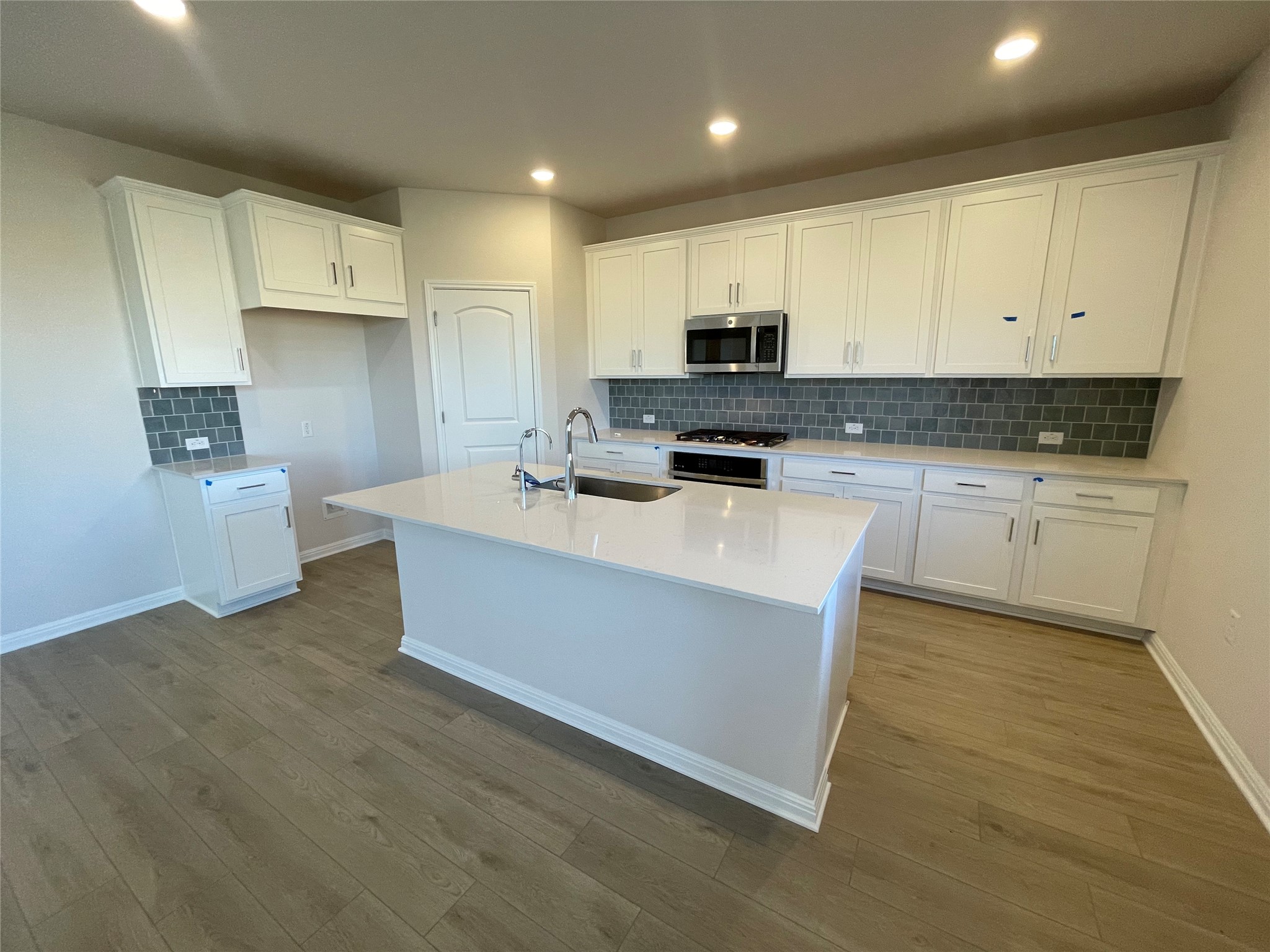 102 Palo Brea Loop Hutto, TX 78634 - Photo 11 of 24