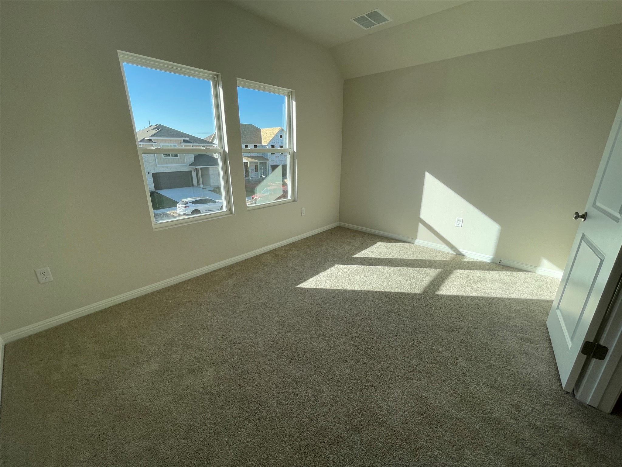 102 Palo Brea Loop Hutto, TX 78634 - Photo 16 of 24