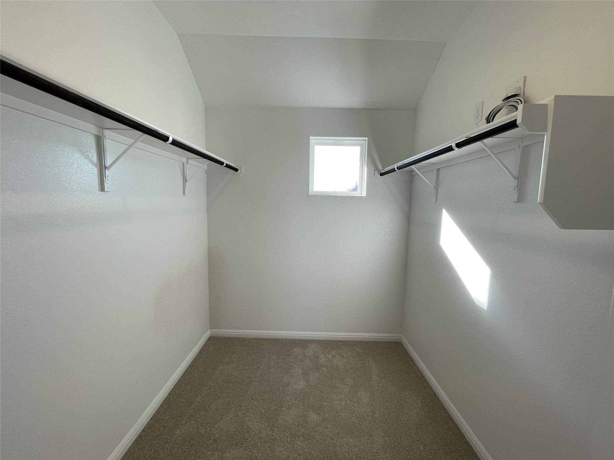 102 Palo Brea Loop Hutto, TX 78634 - Photo 20 of 24