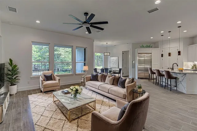 $680,000 | 128 Nugget Lane, Bastrop, TX 78602