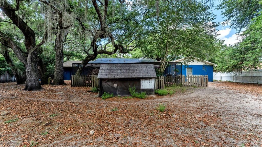 1121 Old Polk City Road Lakeland, FL 33809 - Photo 12 of 46