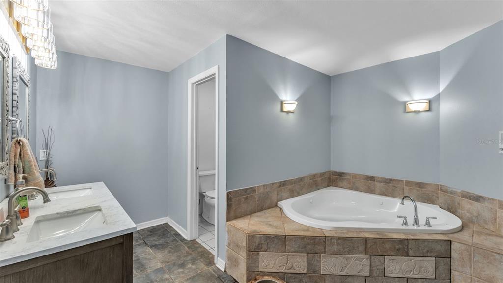 1121 Old Polk City Road Lakeland, FL 33809 - Photo 30 of 46