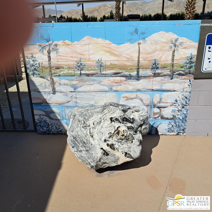 18555 Roberts Road, Unit 10 Desert Hot Springs, CA 92241 - Photo 37 of 50