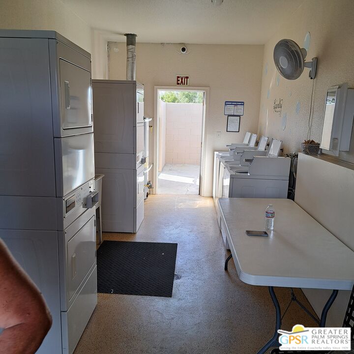 18555 Roberts Road, Unit 10 Desert Hot Springs, CA 92241 - Photo 43 of 50