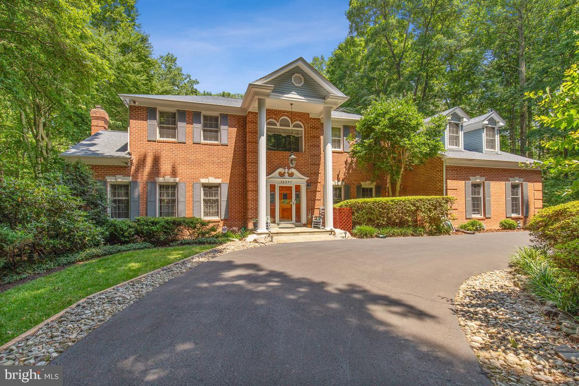 12392 Henderson Road Clifton, VA 20124 - Photo 1 of 61 Welcome Home - Single family home on 5 acres