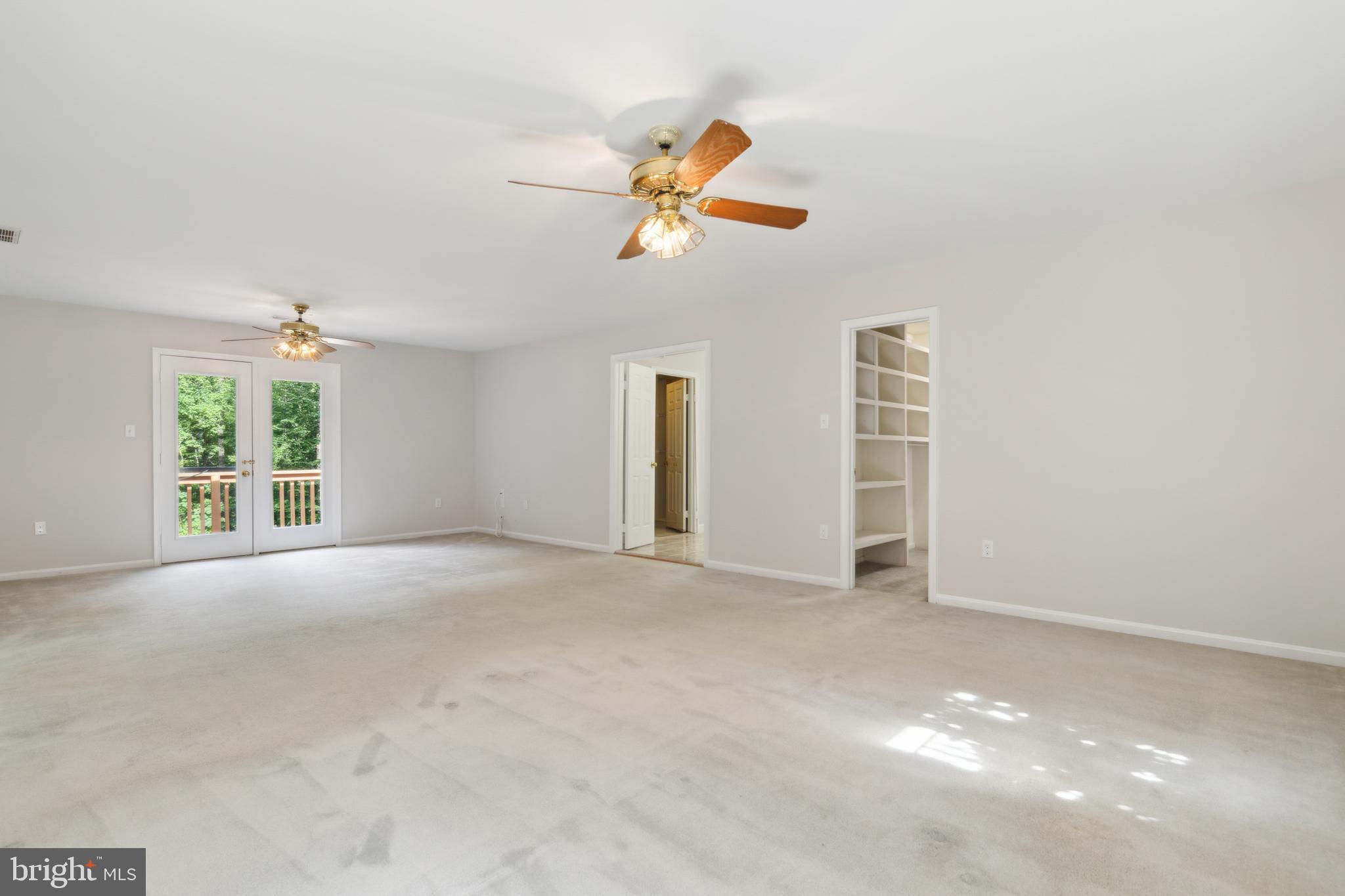 12392 Henderson Road Clifton, VA 20124 - Photo 25 of 61 Primary bedroom