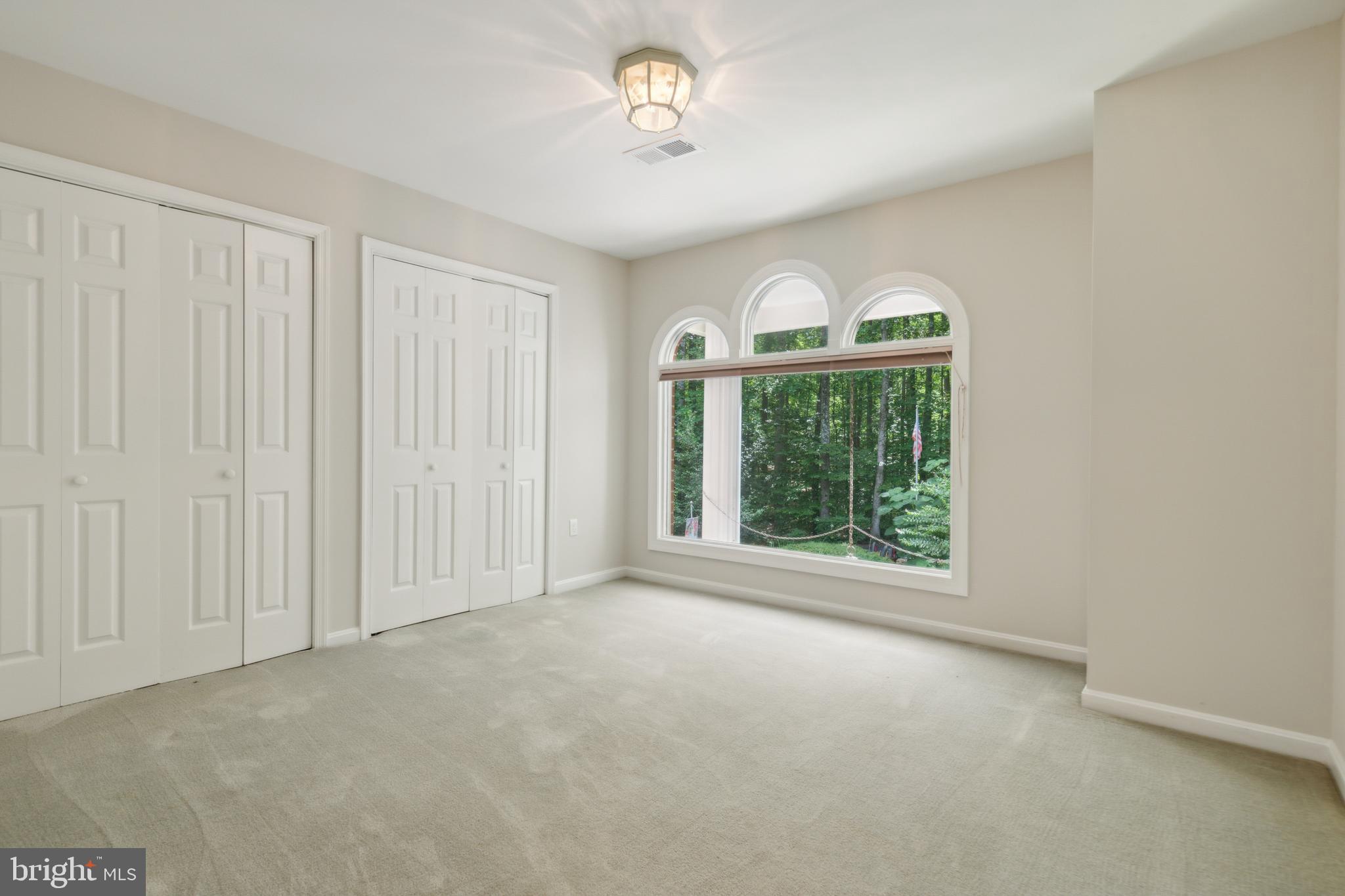 12392 Henderson Road Clifton, VA 20124 - Photo 30 of 61 Second bedroom