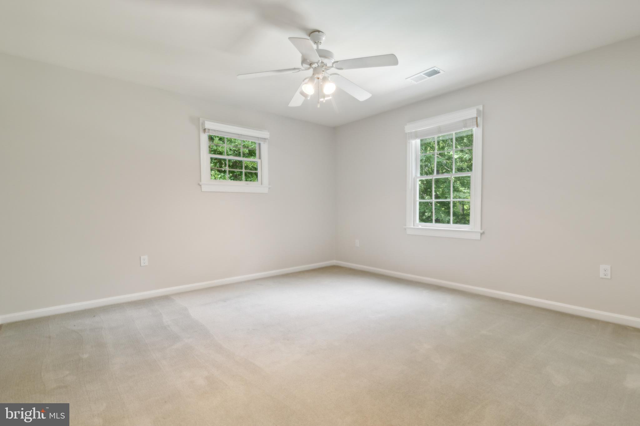 12392 Henderson Road Clifton, VA 20124 - Photo 32 of 61 Fourth bedroom