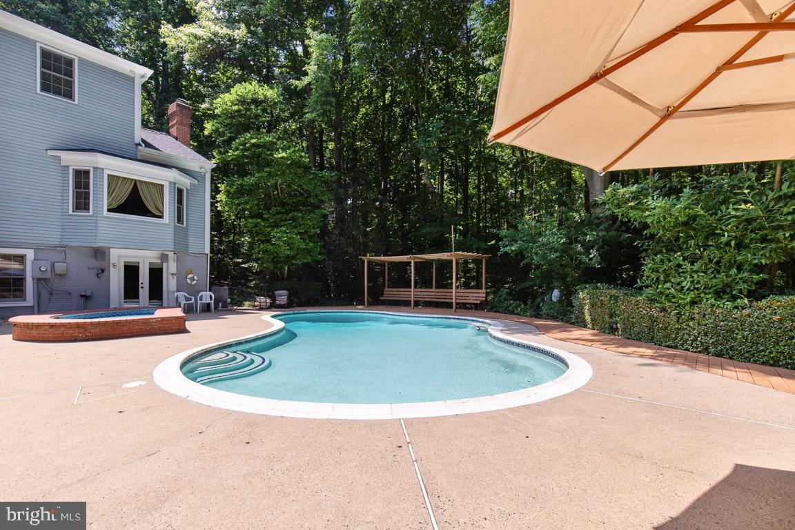 12392 Henderson Road Clifton, VA 20124 - Photo 50 of 61 Gallery Image 50