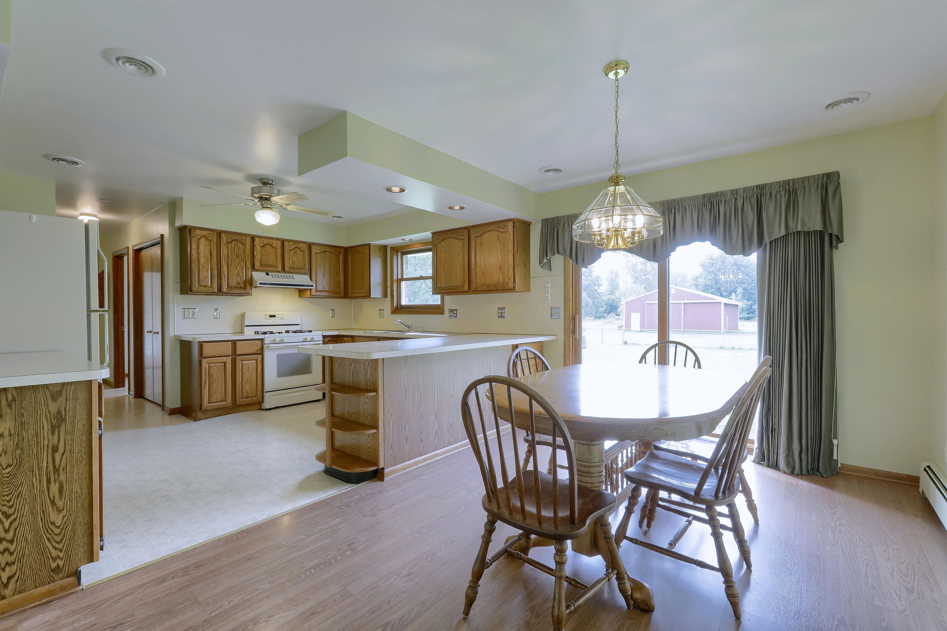 2734 East Wattles Road Troy, MI 48083 - Photo 15 of 44