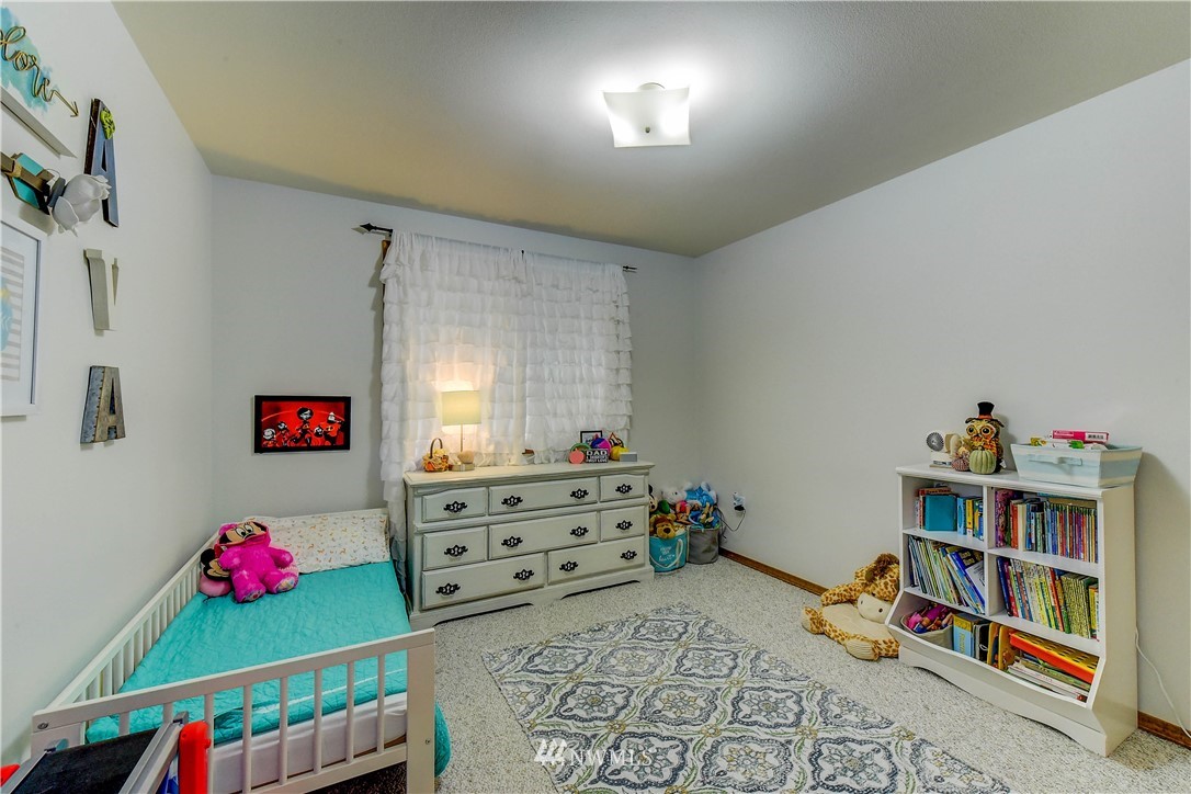 1073 Arrowhead Road Camano Island, WA 98282 - Photo 13 of 21 Gallery Image 13