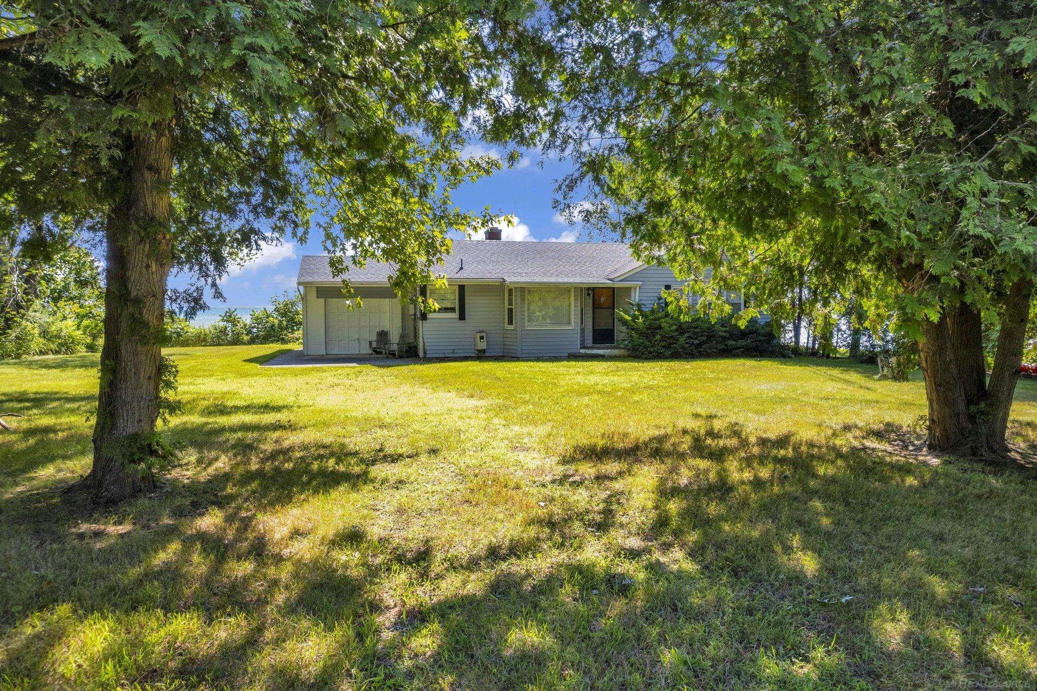 4175 Lakeshore Road Lexington, MI 48450 - Photo 47 of 48