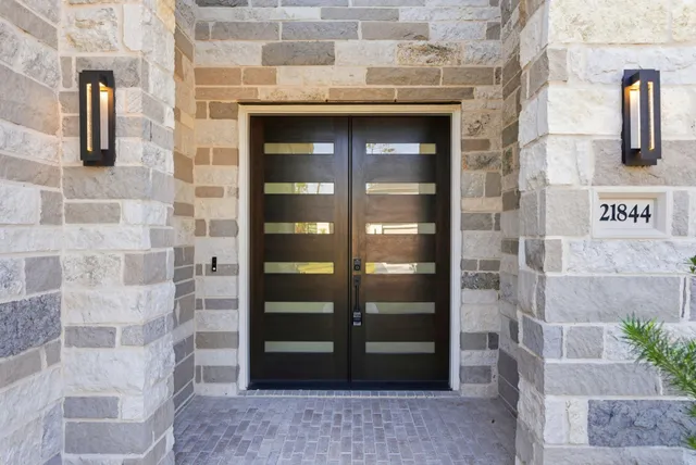 $4,995 | 21844 Otter Pt Lane, Porter, TX 77365