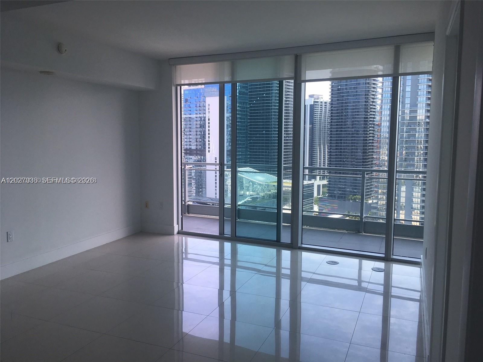 92 Southwest 3rd Street, Unit 3404 Miami, FL 33130 - Photo 3 of 10 Photo 3